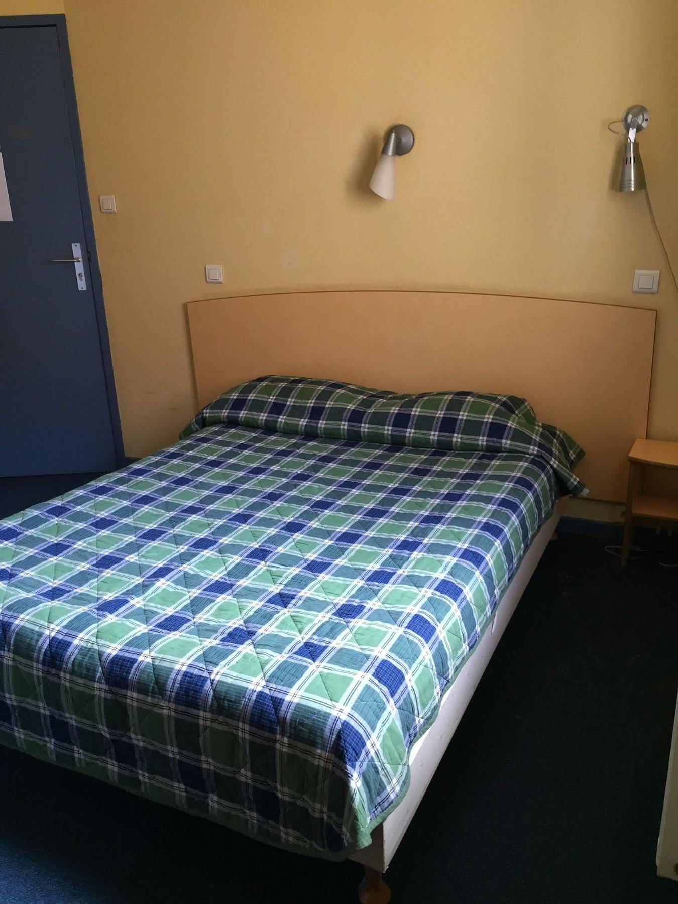 Hotel Hôtel&résidence Avermes