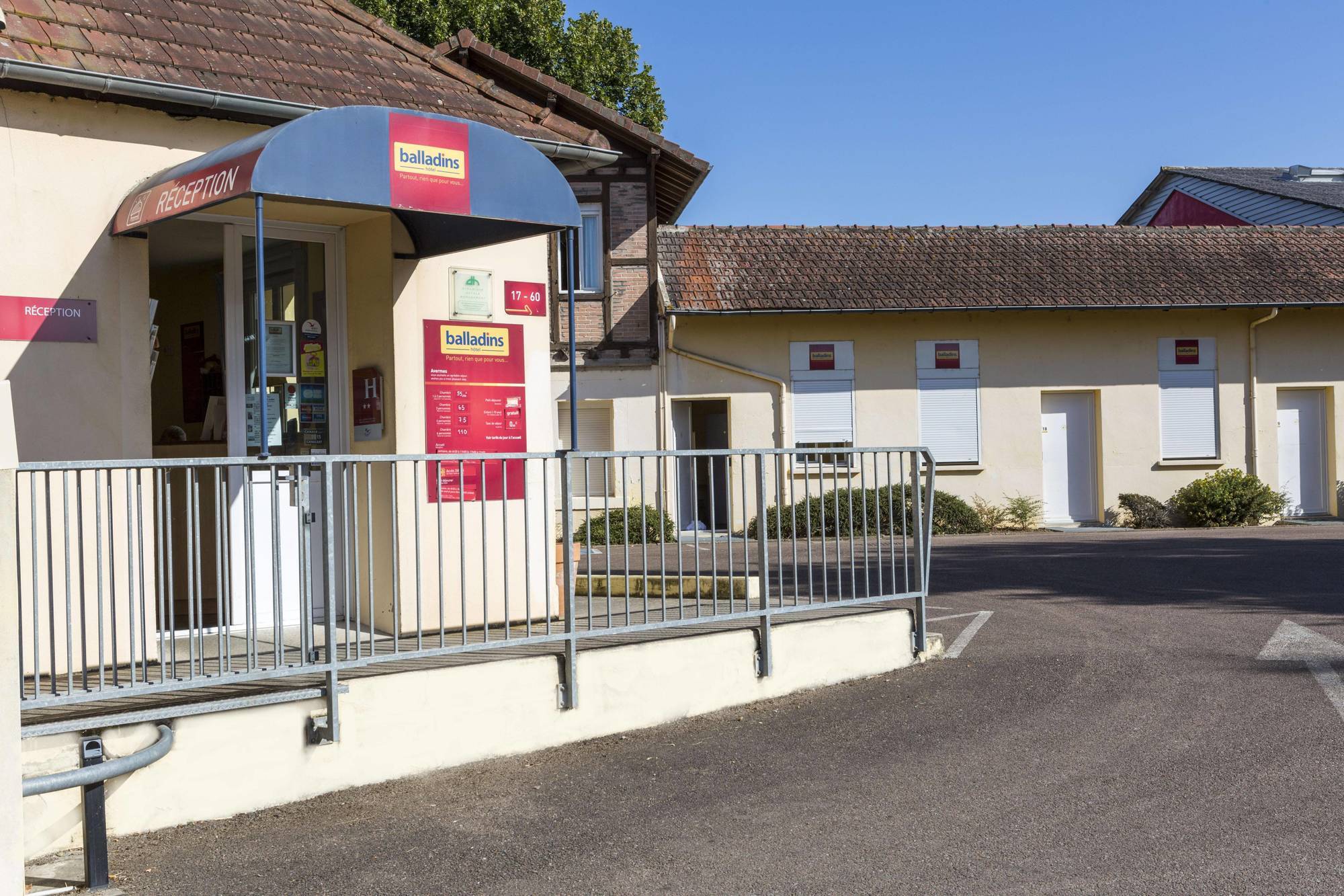 Hotel & Avermes